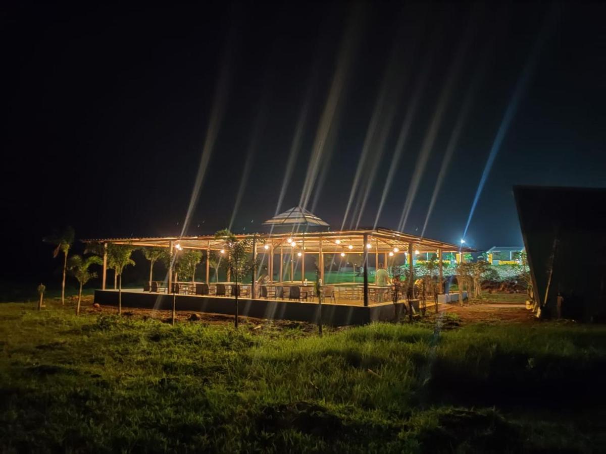 Mountain N Lake Resort Igatpuri Buitenkant foto