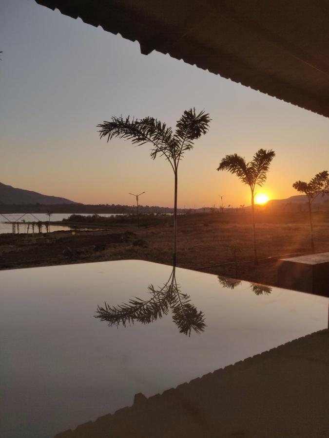 Mountain N Lake Resort Igatpuri Buitenkant foto