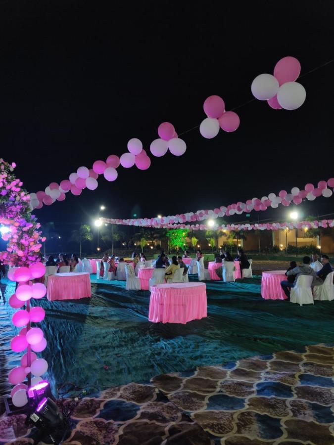 Mountain N Lake Resort Igatpuri Buitenkant foto